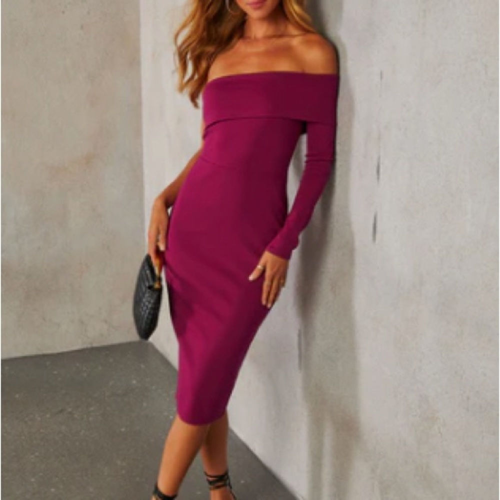 Vici Off-Shoulder Magenta Dress